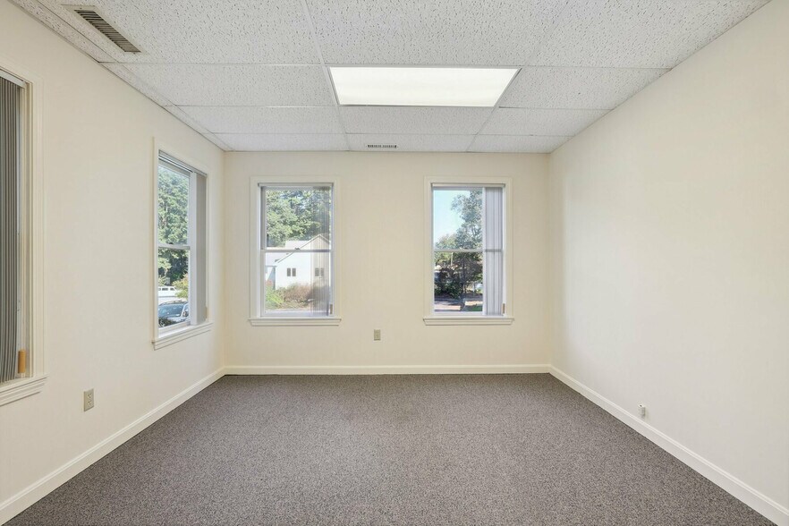 More Photos Of 249 Ayer Rd, Harvard Office For Lease