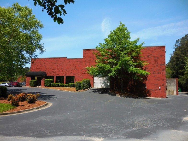 More Photos Of 1325 Capital Cir, Lawrenceville Flex For Sale