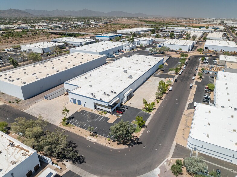 More Photos Of 2434 S 10th St, Phoenix Warehouse For Lease