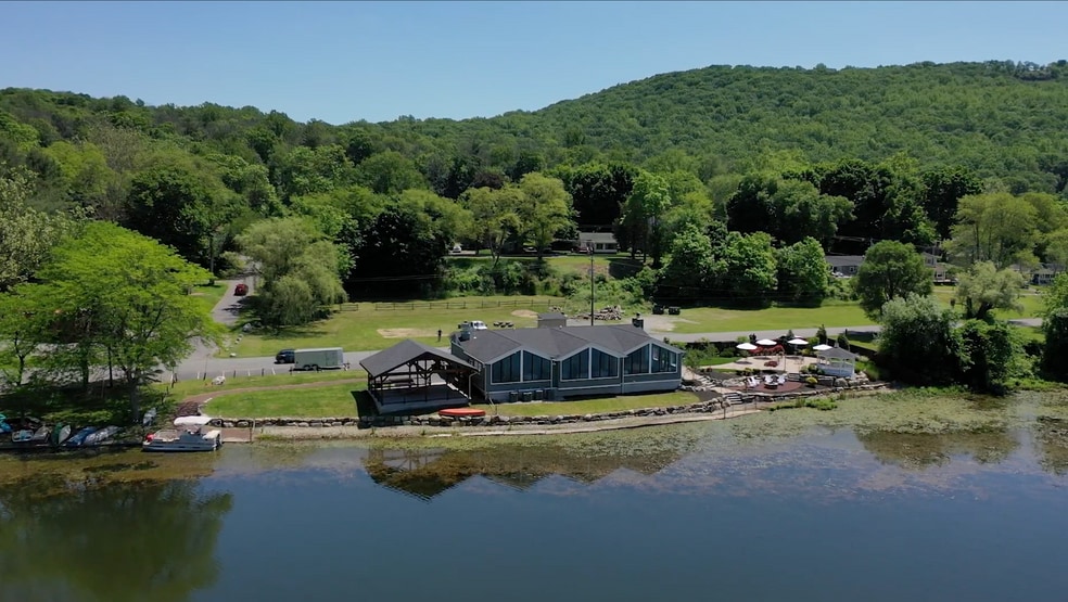 Primary Photo Of 11 Lakeside Dr E, Belvidere Restaurant For Sale