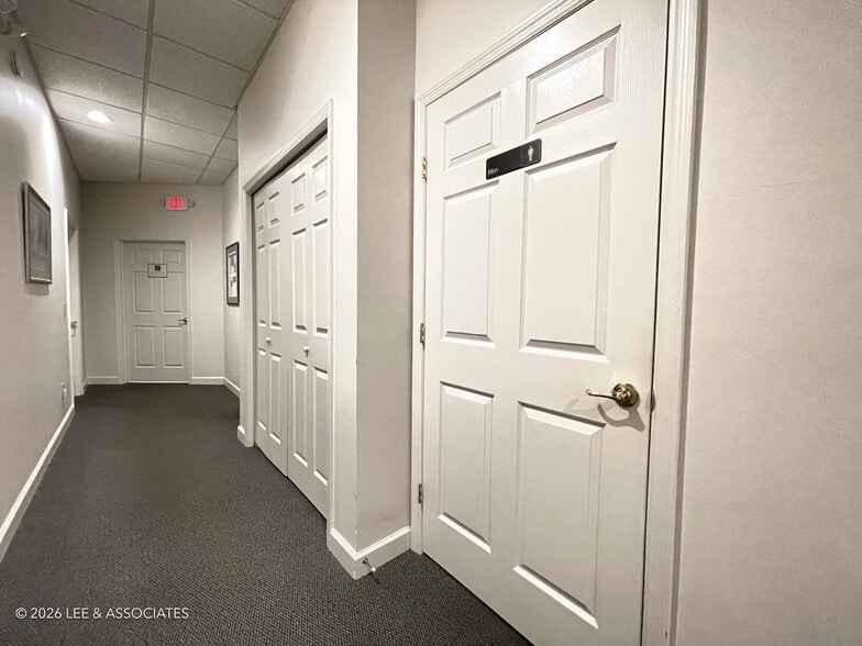 More Photos Of 2201 NW 40th Ter, Gainesville Office For Lease