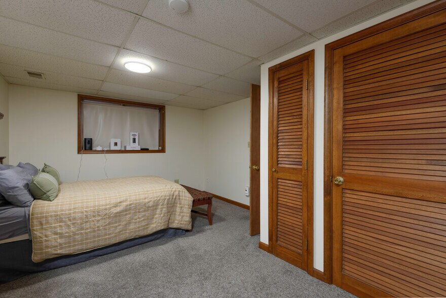 More Photos Of 166 Rosehill Ave, West Grove Multifamily For Sale