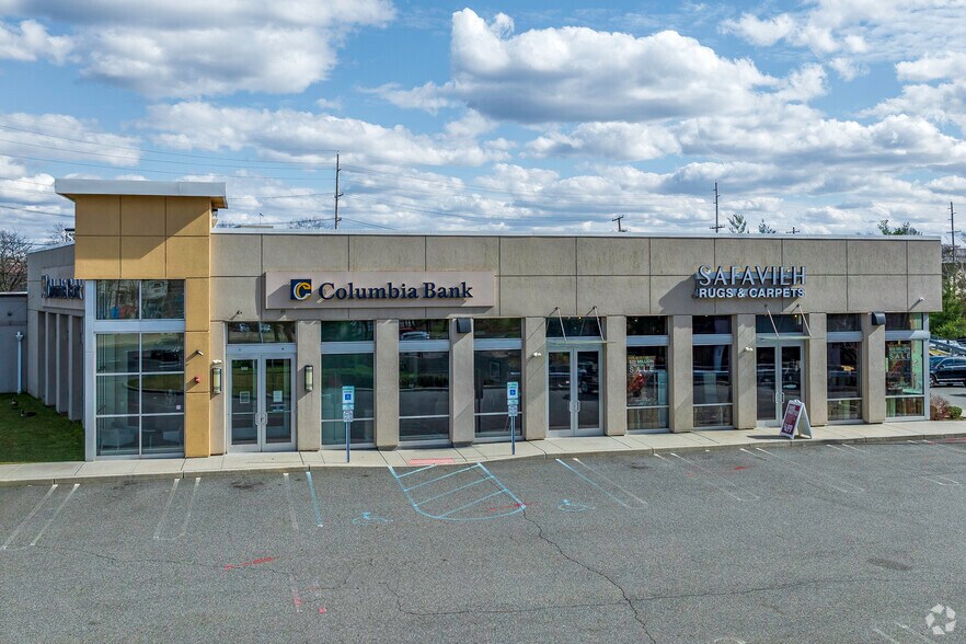 More Photos Of 110 E Route 4, Paramus General Retail For Lease