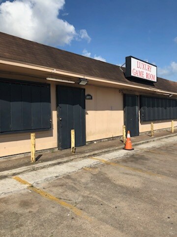 More Photos Of 1147 Woodworth Blvd, Port Arthur Freestanding For Sale