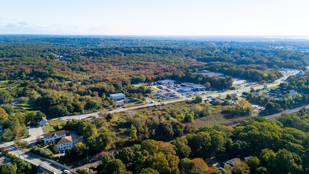 More Photos Of 16-20 Stonington Rd, Stonington Land For Sale