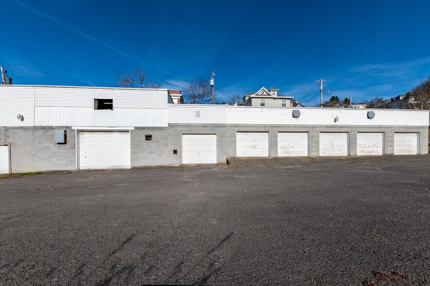 More Photos Of 414 Corbin Pl, Fairmont Land For Sale