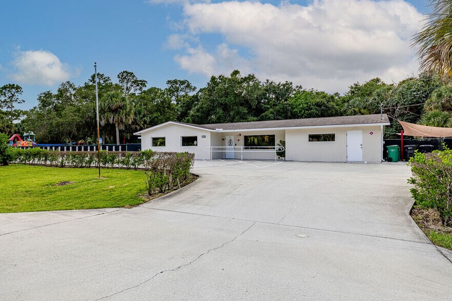 More Photos Of 6708 Gaddy St, Fort Pierce Daycare Center For Sale