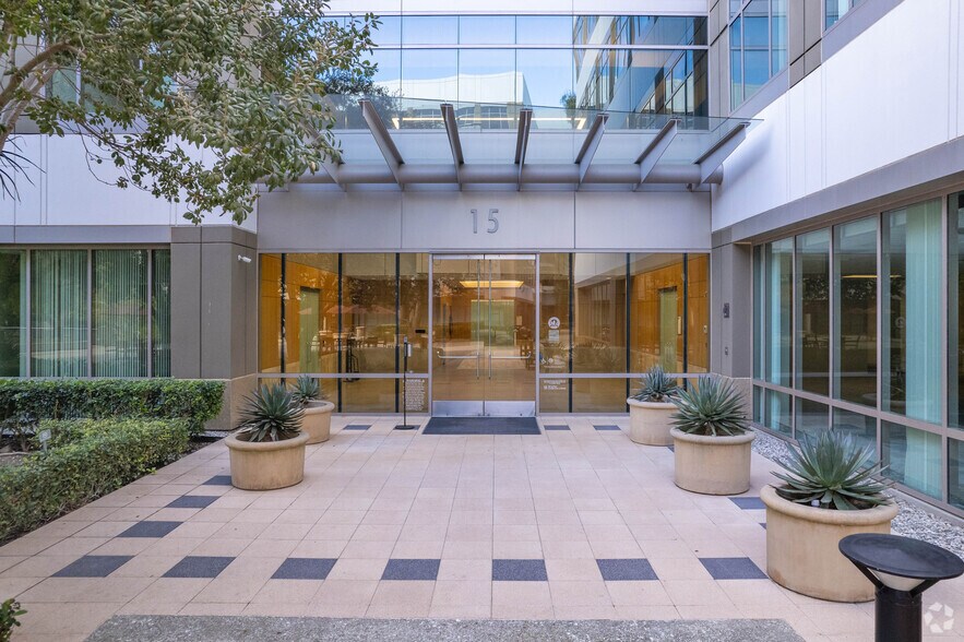 More Photos Of 15 Enterprise, Aliso Viejo Unknown For Lease