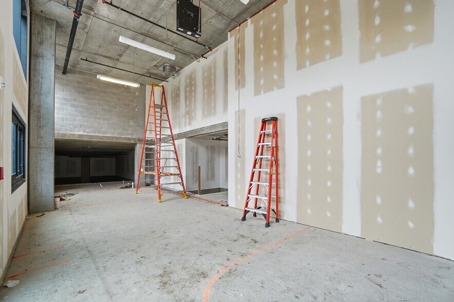 More Photos Of 39 E Hubbard Ave, Columbus Apartments For Lease