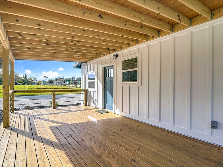 More Photos Of 379 N State Road 415, Osteen Office For Lease