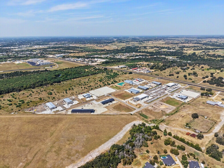 More Photos Of 4036 Gulfstream Dr, Bryan Industrial For Lease