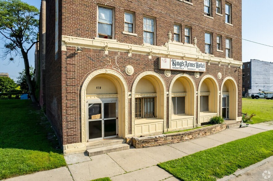 More Photos Of 470 Martin Luther King Jr Blvd, Detroit Apartments For Sale