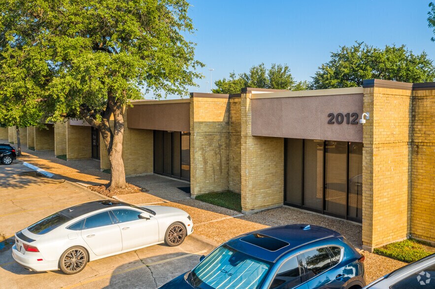 More Photos Of 2012 E Randol Mill Rd, Arlington Office For Lease