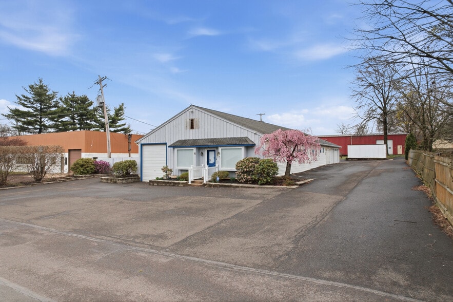 More Photos Of 105 High St, Dublin Flex For Sale