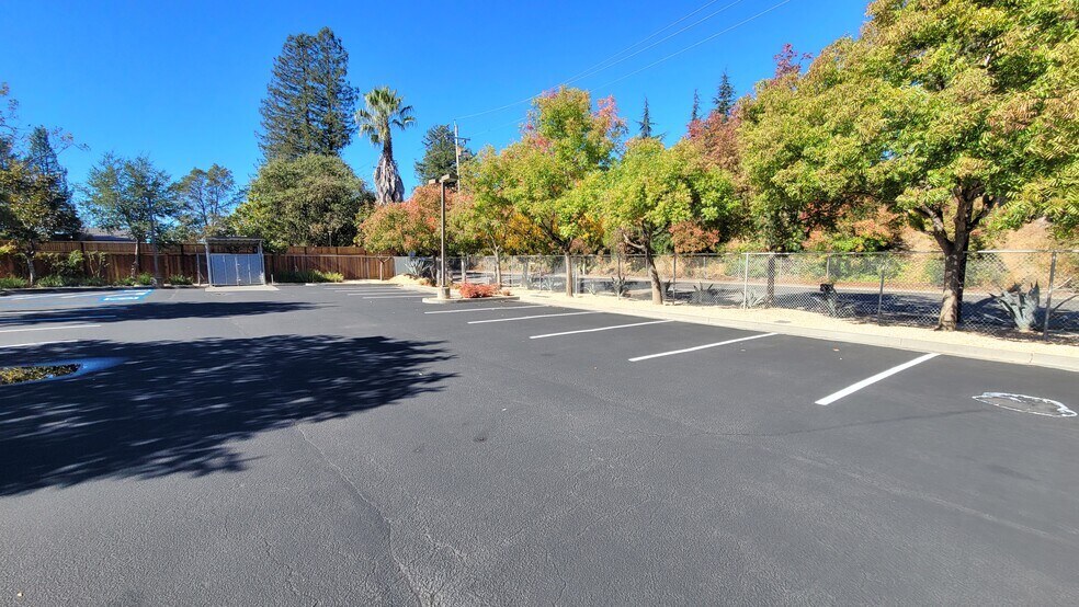 More Photos Of 730 Bennett Valley Rd, Santa Rosa Medical For Lease