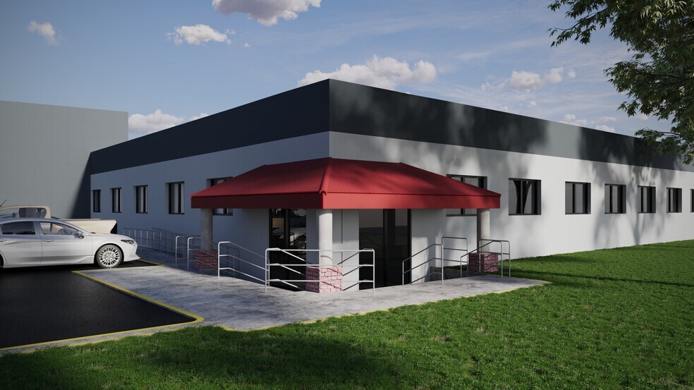 More Photos Of 120 Adams Blvd, Farmingdale Warehouse For Lease