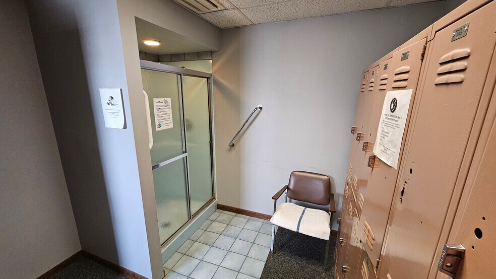 More Photos Of 1816 170th St, Hazel Crest Medical For Sale