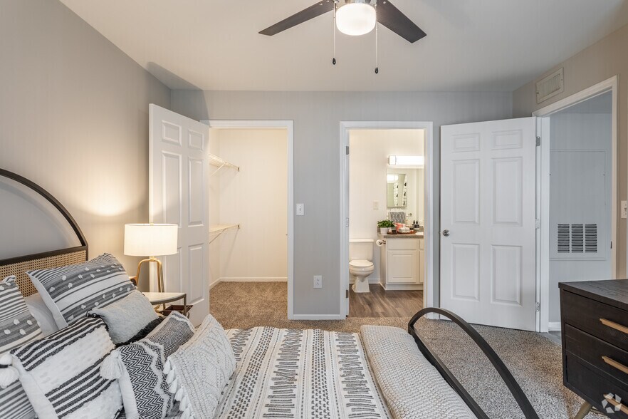 More Photos Of 100 Morgan St, Stamford Apartments For Lease