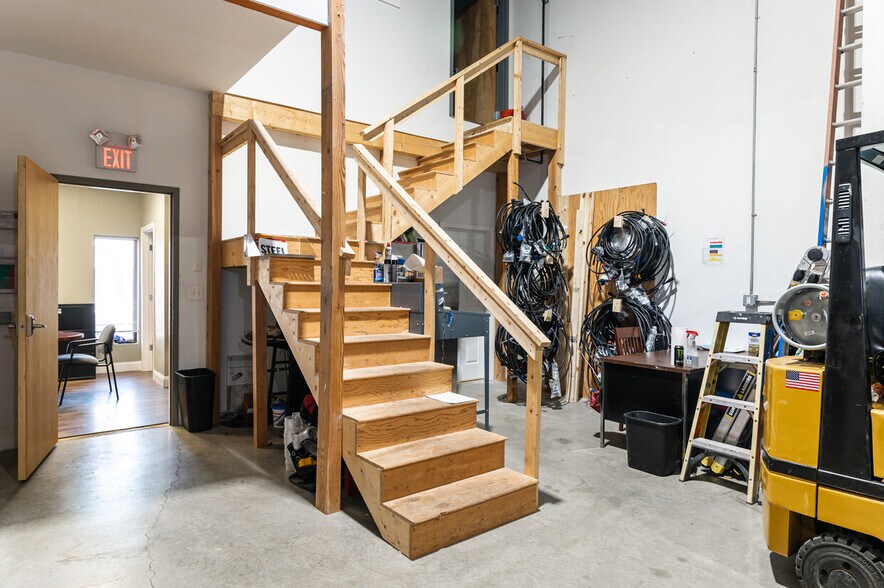 More Photos Of 17 Route 125, Kingston Office For Sale