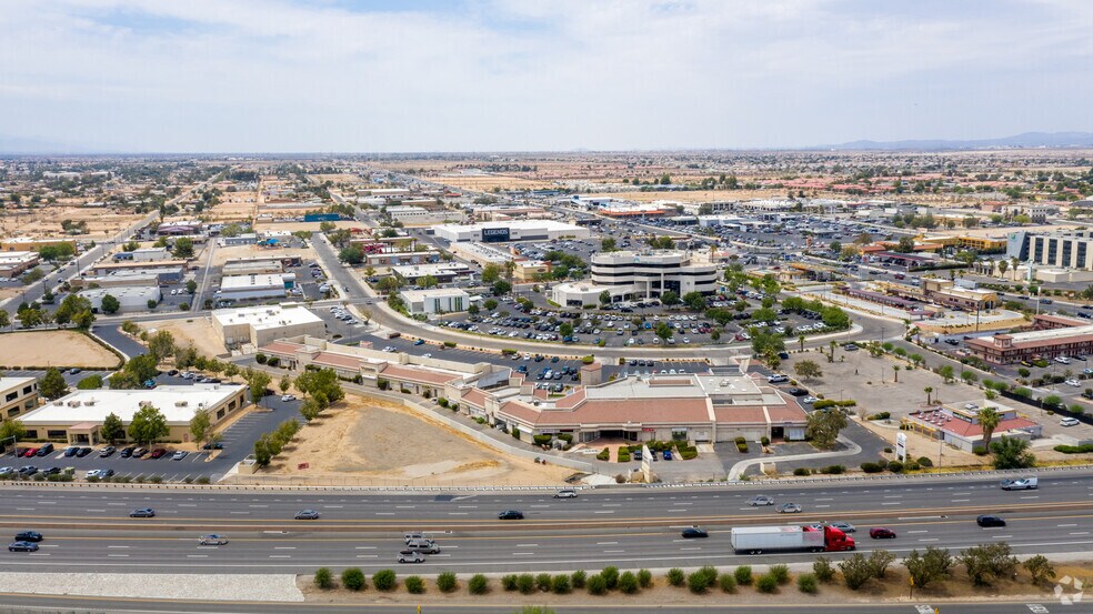 More Photos Of 15403-15447 Anacapa Rd, Victorville Loft Creative Space For Sale