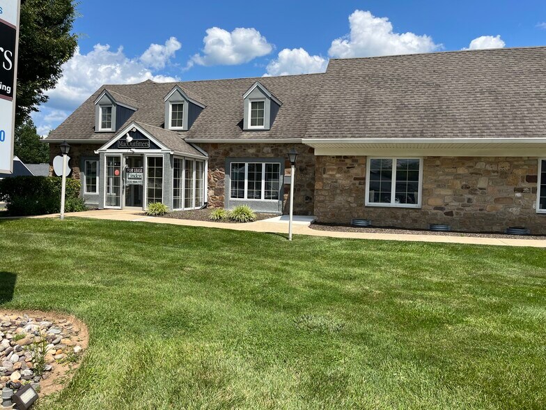 More Photos Of 739-807 N Easton Rd, Doylestown Unknown For Lease