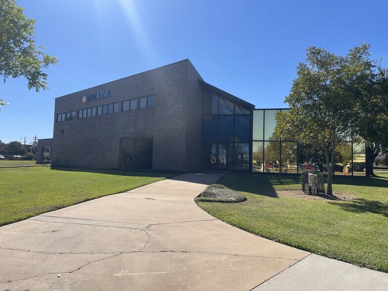 More Photos Of 301 This Way St, Lake Jackson Land For Sale