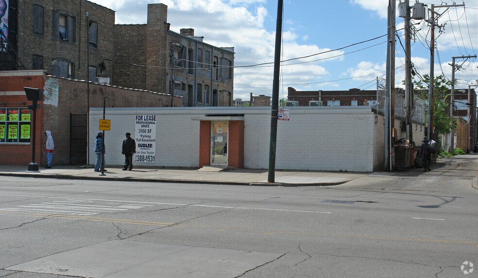 Primary Photo Of 4809 W Chicago Ave, Chicago Office For Sale