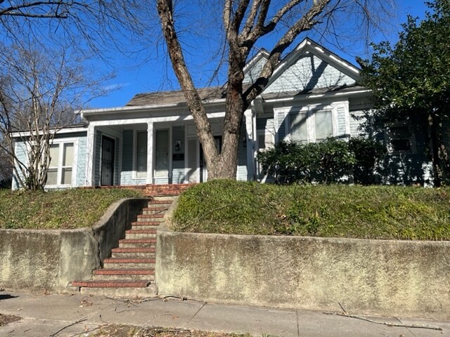 More Photos Of 2282 Central Ave, Memphis Loft Creative Space For Sale