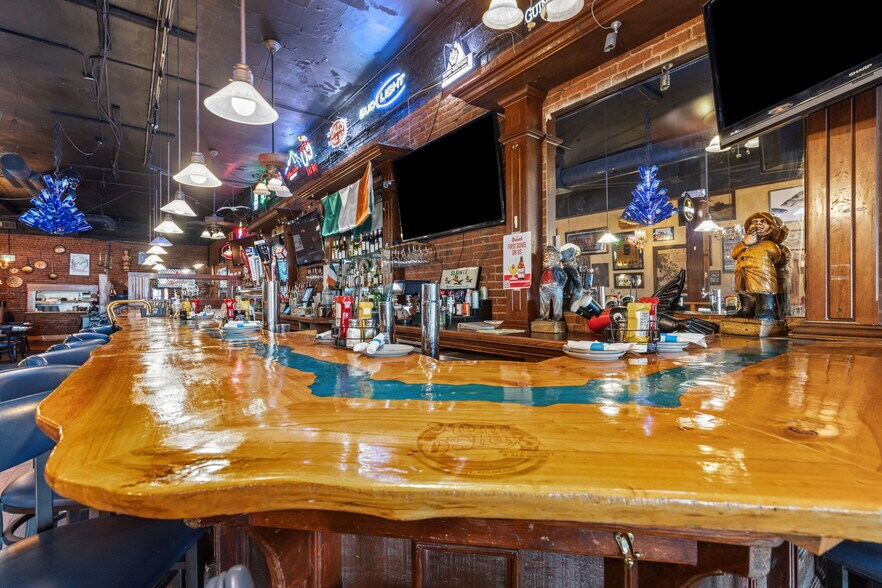 More Photos Of 512 Main St, Longmont Restaurant For Sale