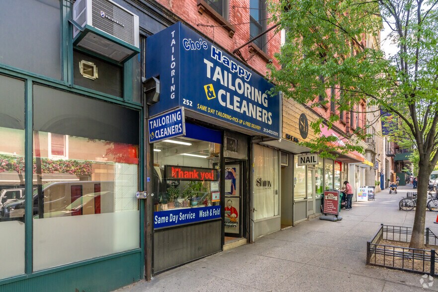 More Photos Of 244-252 E 84TH St, New York Medical For Lease