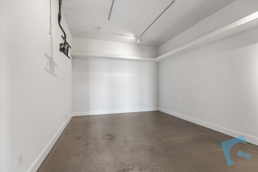 More Photos Of 4209 Colleyville Blvd, Colleyville Unknown For Lease