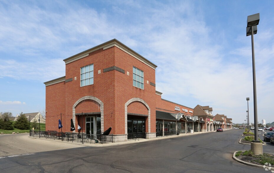More Photos Of 9800-9890 Brewster Ln, Powell General Retail For Lease