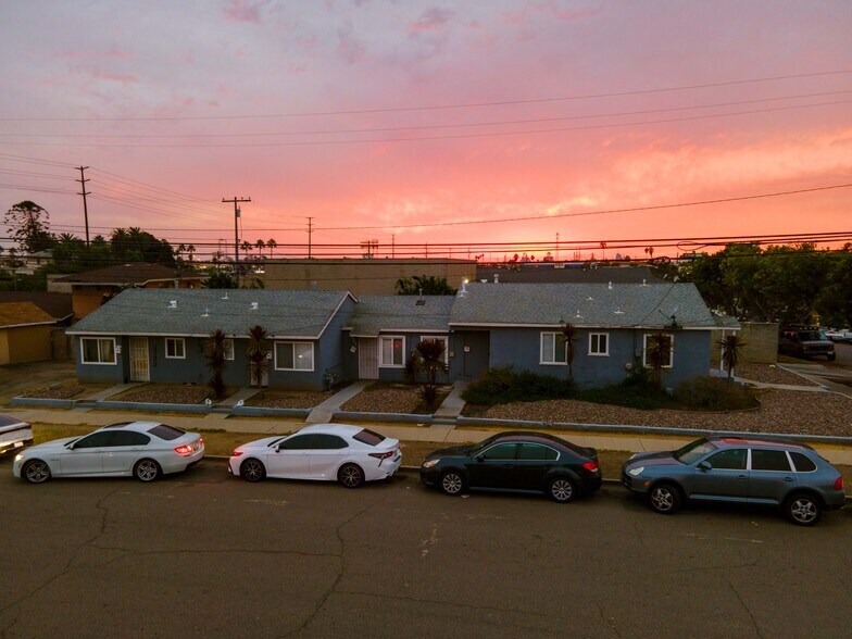 More Photos Of 1704-1712 B Ave, National City Apartments For Sale