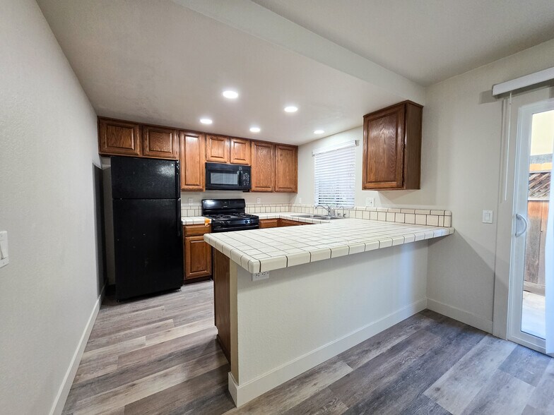 More Photos Of 4166 Monroe Ave, San Diego Apartments For Sale