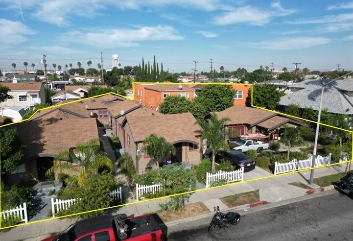More Photos Of 6729-6731 Middleton St, Huntington Park Apartments For Sale