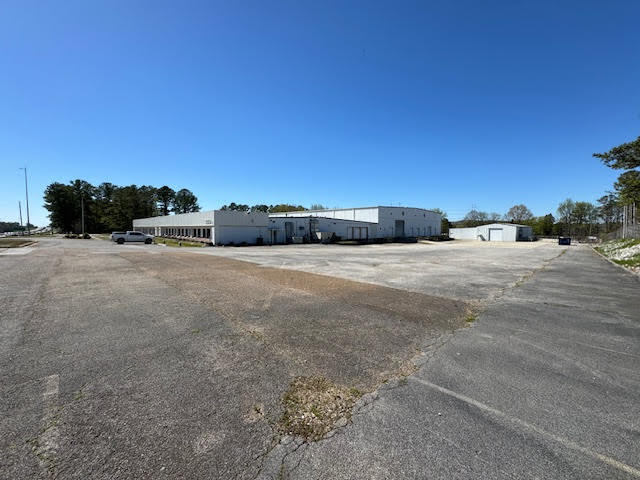 More Photos Of 7272 Governors Dr NW, Huntsville Warehouse For Lease
