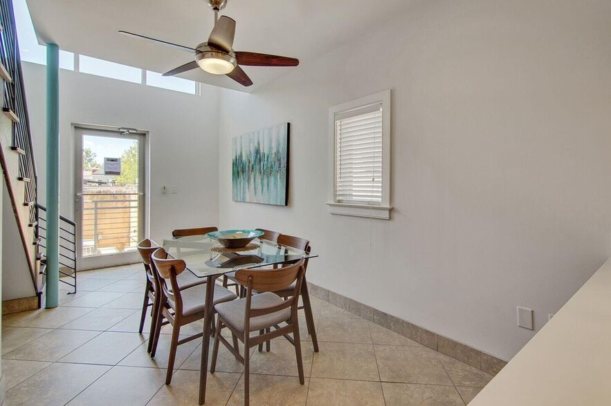 More Photos Of 487 King St, Charleston Loft Creative Space For Sale