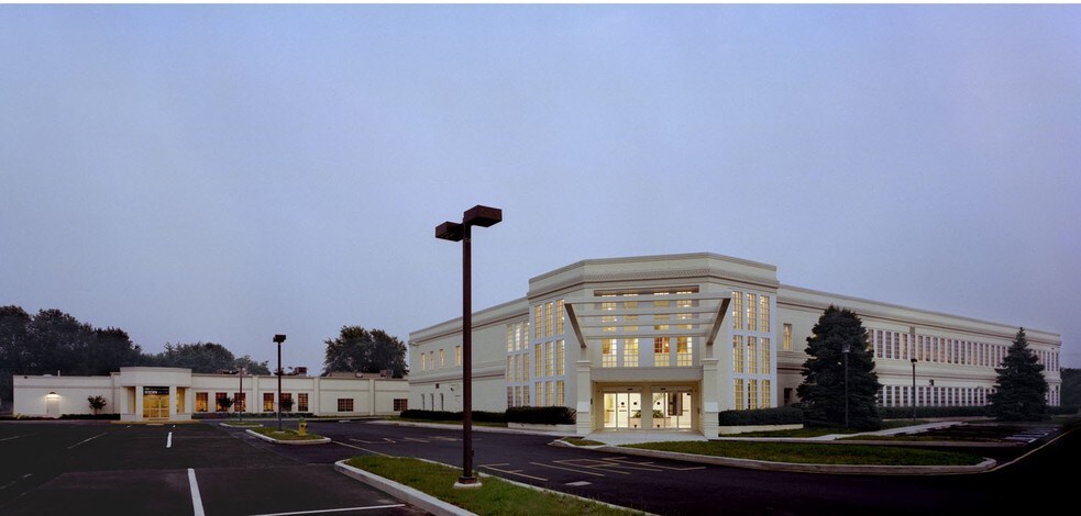 More Photos Of 774 Christiana Rd, Newark Healthcare For Lease
