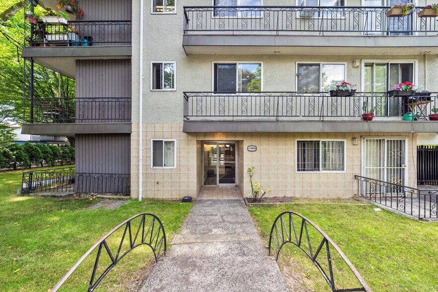 More Photos Of 1665 Cotton Dr, Vancouver Apartments For Sale