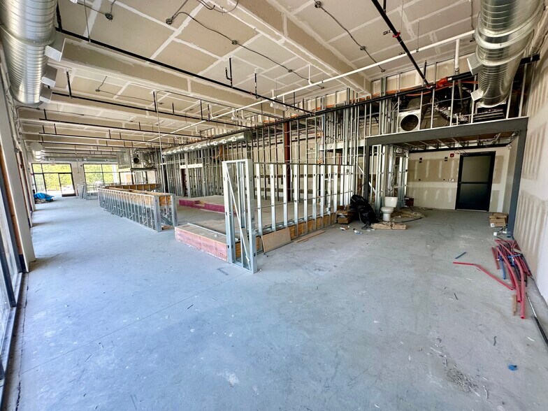 More Photos Of 57 Hamburg Tpke, Riverdale Restaurant For Lease