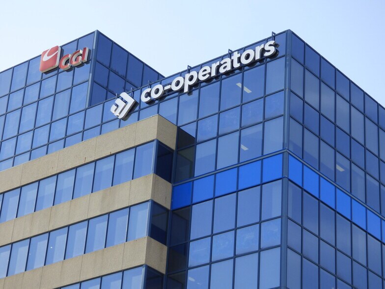 More Photos Of 1900 Albert St, Regina Office For Lease