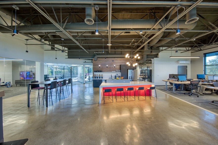More Photos Of 373 Elm Ave, Auburn Office Residential For Sale