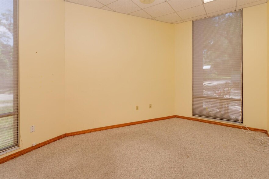 More Photos Of 200 N Thornton Ave, Orlando Office For Sale
