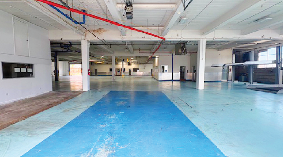 More Photos Of 37-03 21st St, Long Island City Warehouse For Sale