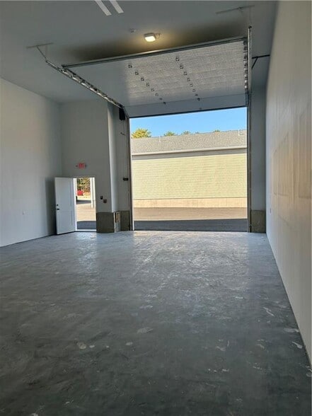 More Photos Of 597 South County Trl, Exeter Flex For Sale
