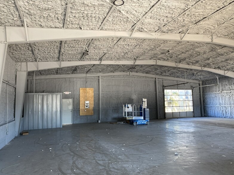 More Photos Of 2812 W Cervantes St, Pensacola Auto Repair For Lease