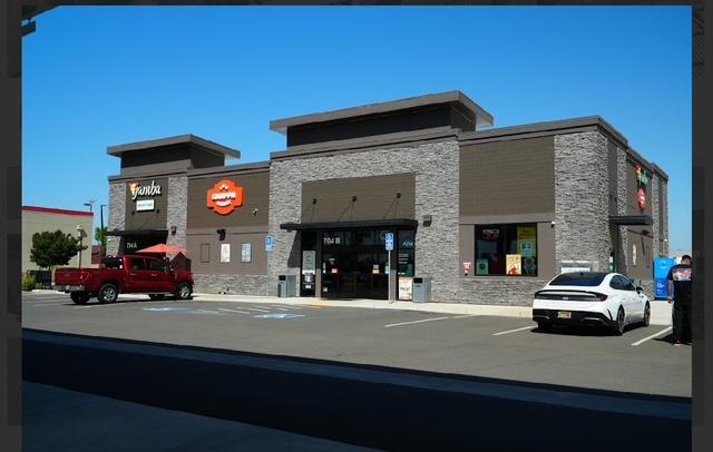 More Photos Of 710 N Jack Tone Rd, Ripon General Retail For Sale