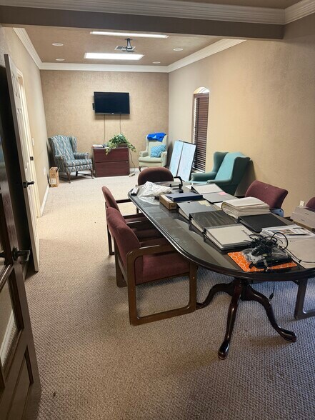 More Photos Of 1480 Cornerstone Ct, Beaumont Office For Sale