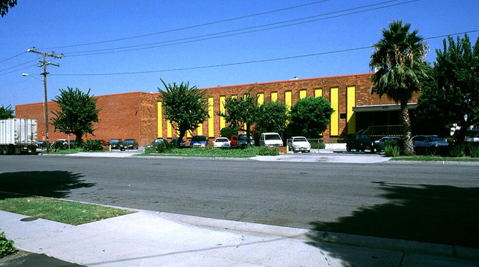 More Photos Of 3131 E Maria St, Rancho Dominguez Warehouse For Lease