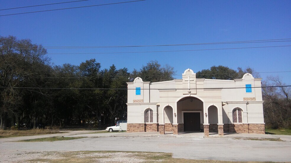 Primary Photo Of 1746 N Sam Houston Pky W, Houston Flex For Lease